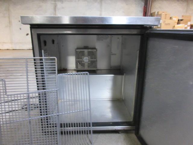 Auction item image