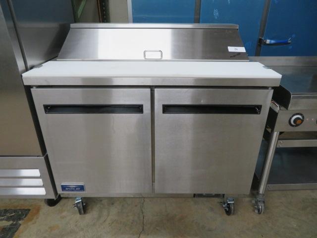 Auction item image