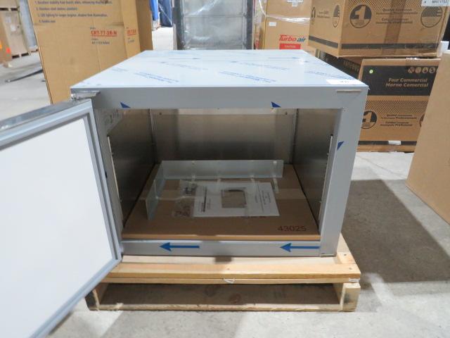Auction item image