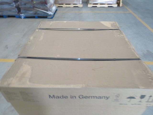 Auction item image