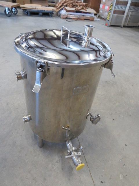 Auction item image