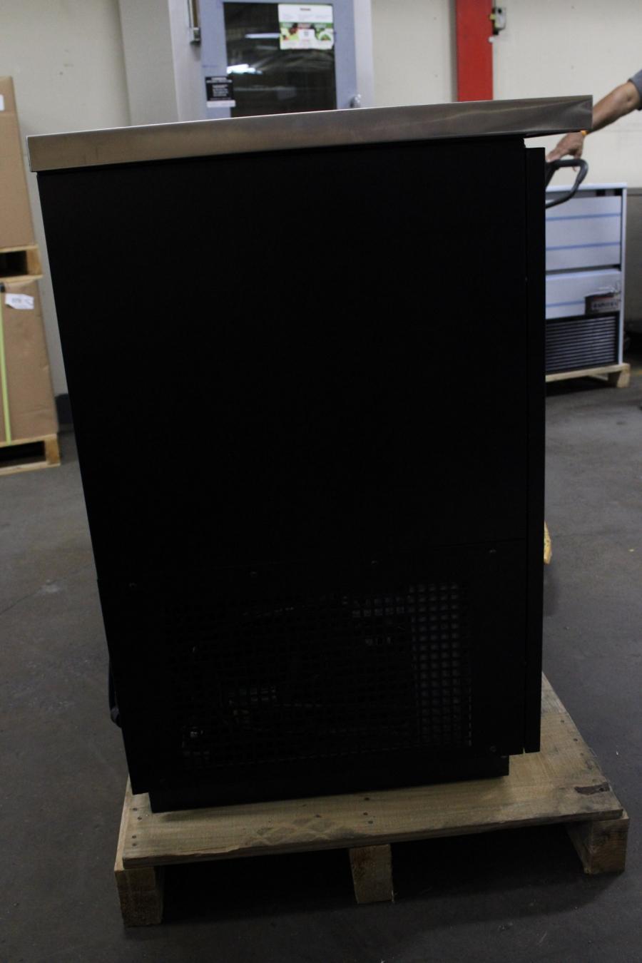 Auction item image