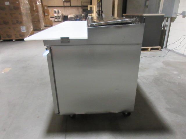 Auction item image