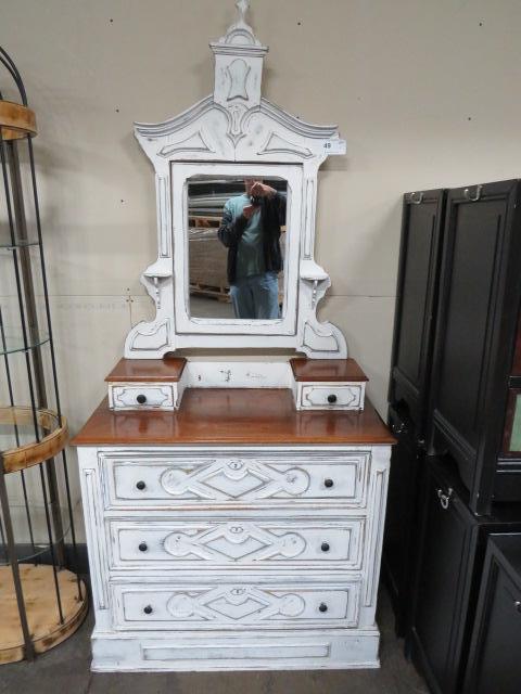 Auction item image