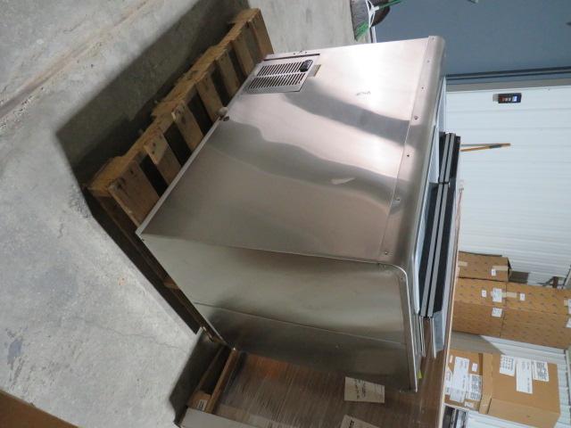 Auction item image