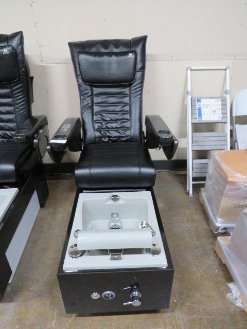 Auction item image