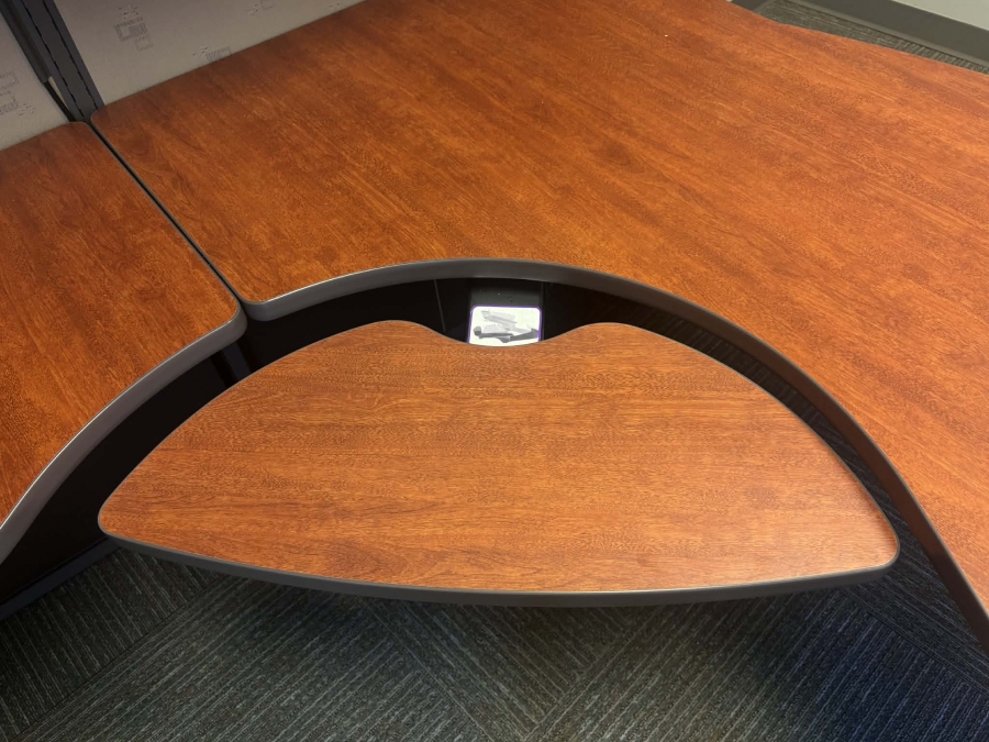 Auction item image