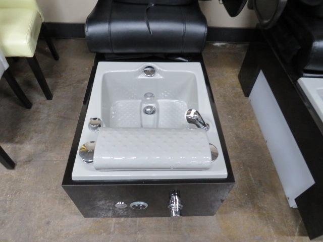 Auction item image