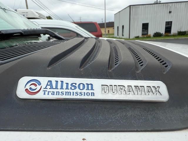 Auction item image