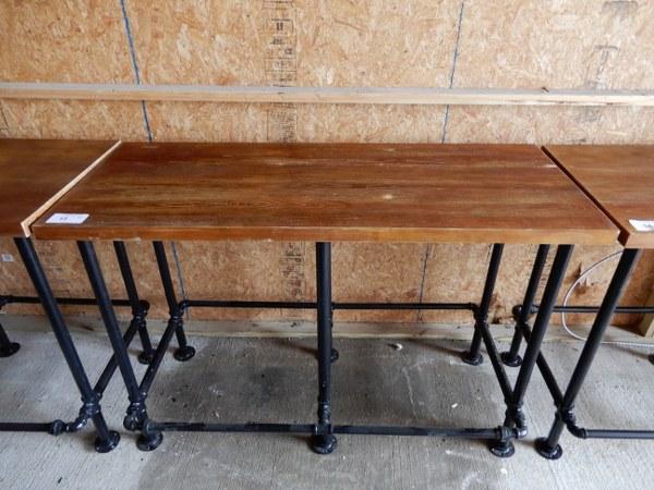 Auction item image