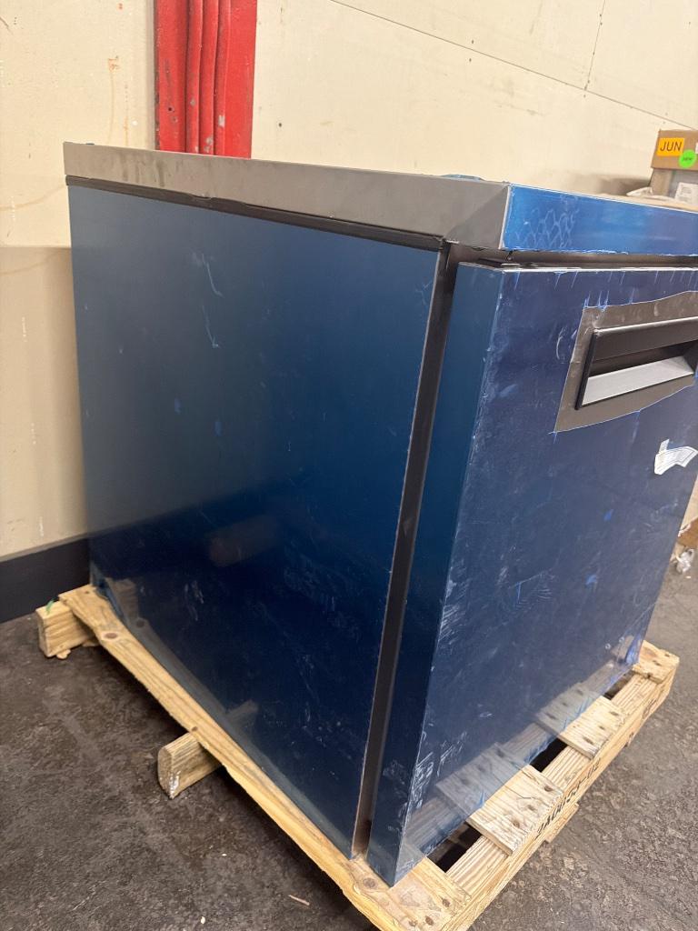 Auction item image