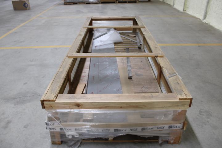 Auction item image
