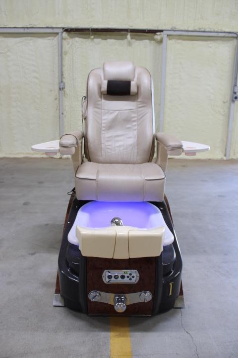 Auction item image