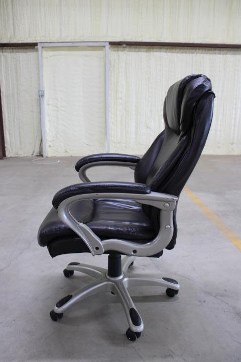 Auction item image