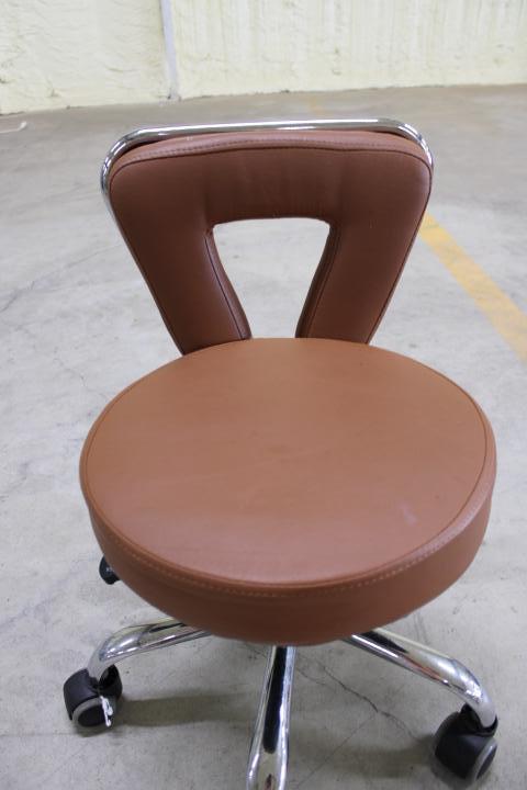 Auction item image