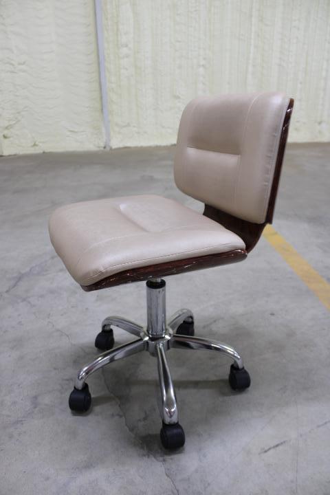 Auction item image