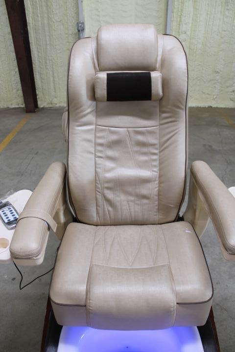 Auction item image