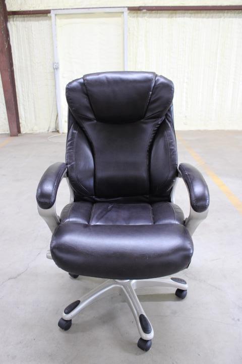Auction item image