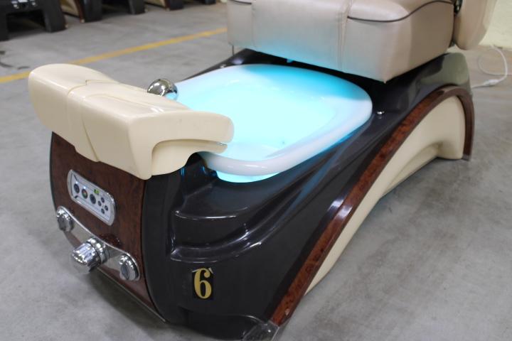 Auction item image