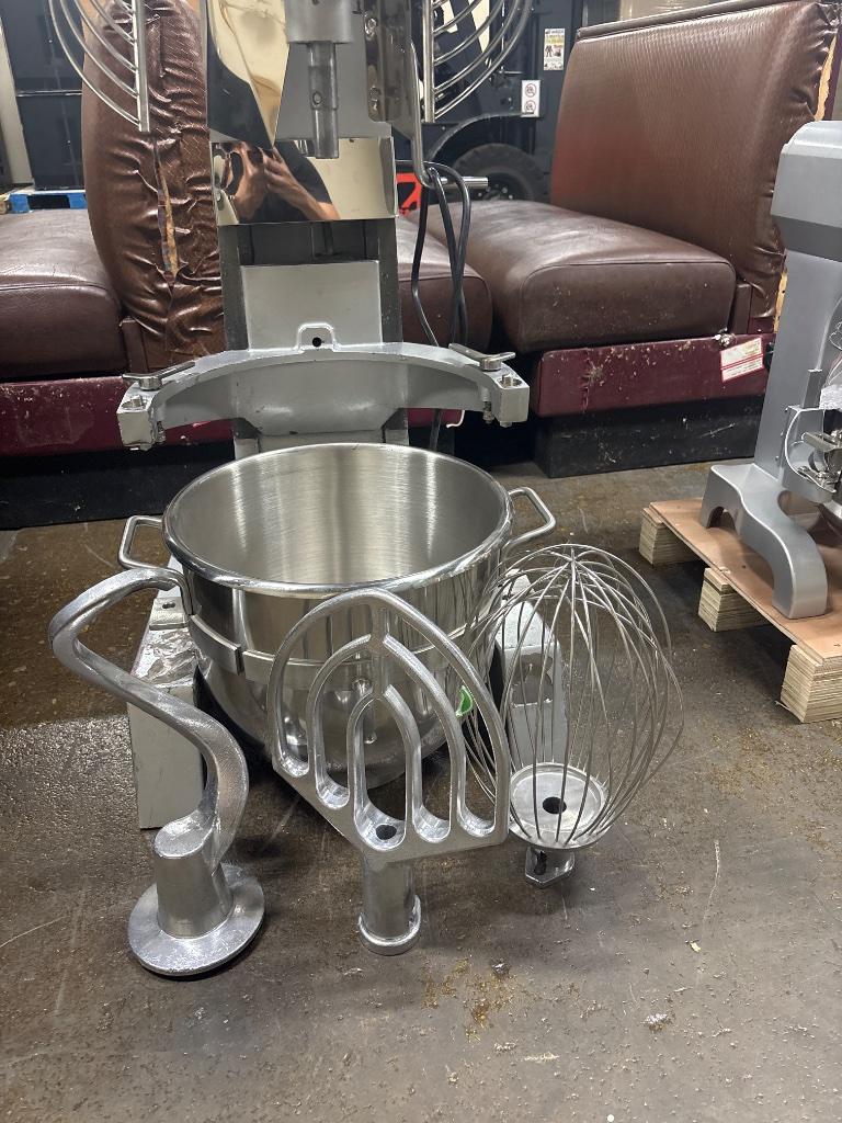 Auction item image