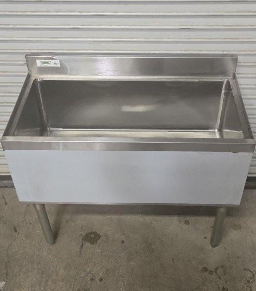 Auction item image