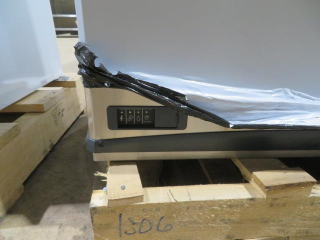 Auction item image