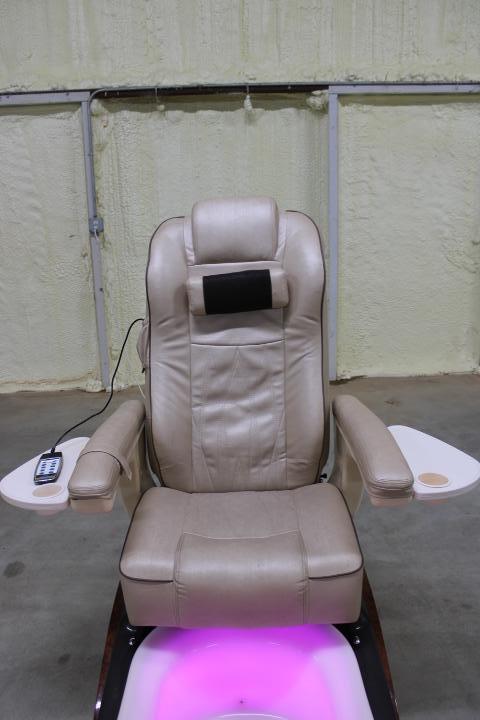 Auction item image
