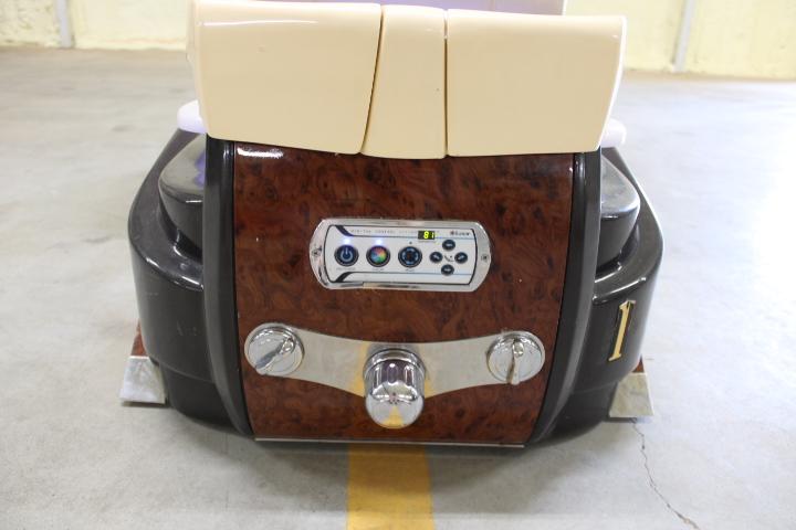 Auction item image