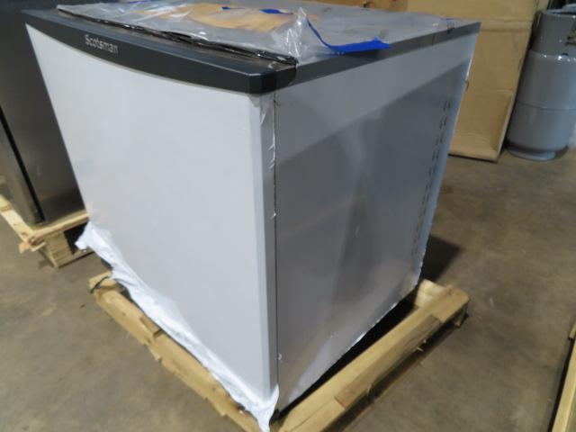 Auction item image