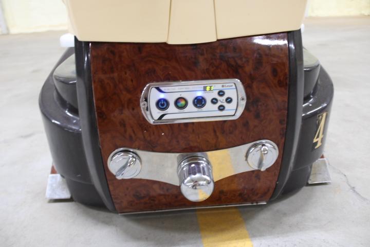 Auction item image