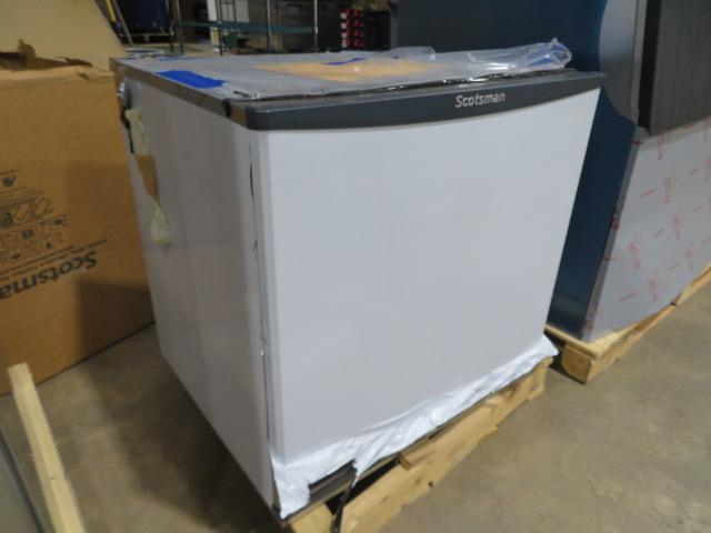 Auction item image