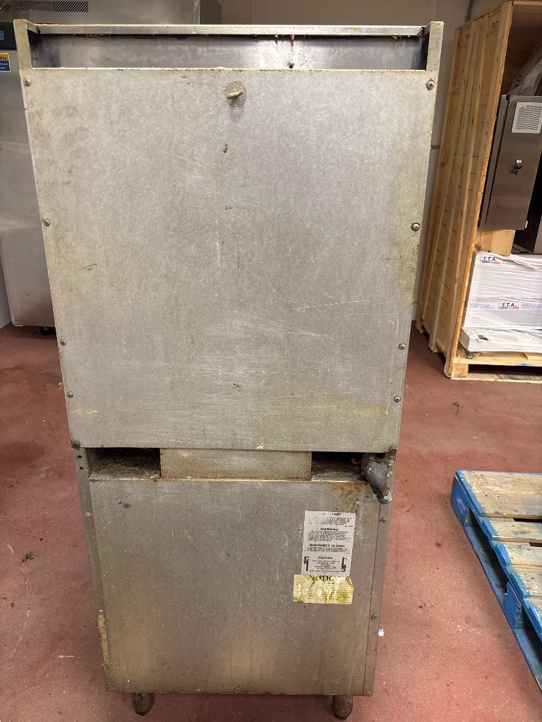Auction item image