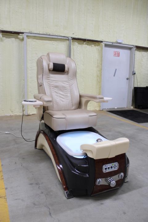 Auction item image