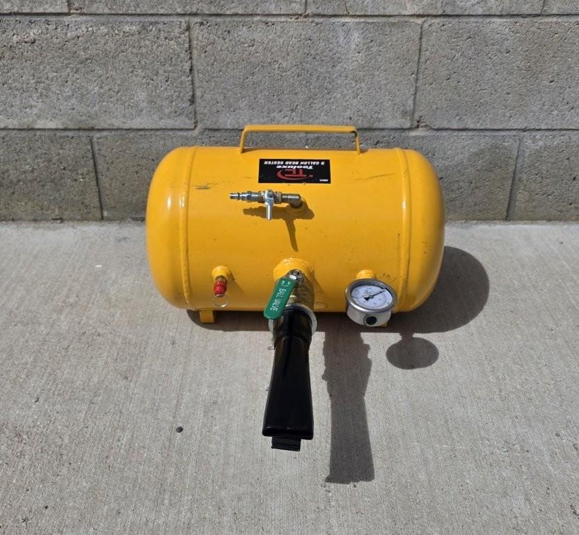 Auction item image