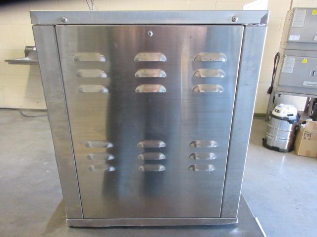 Auction item image