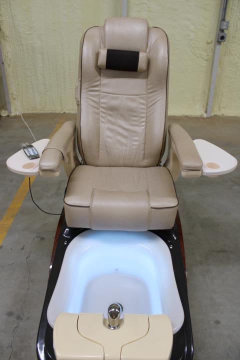 Auction item image