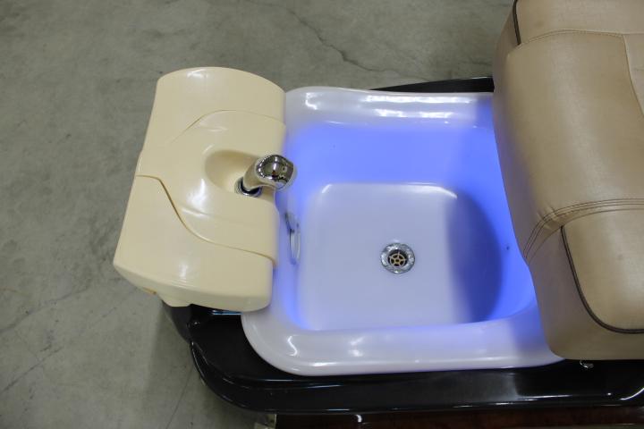 Auction item image